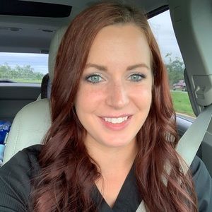 Meet your Posher, Amanda